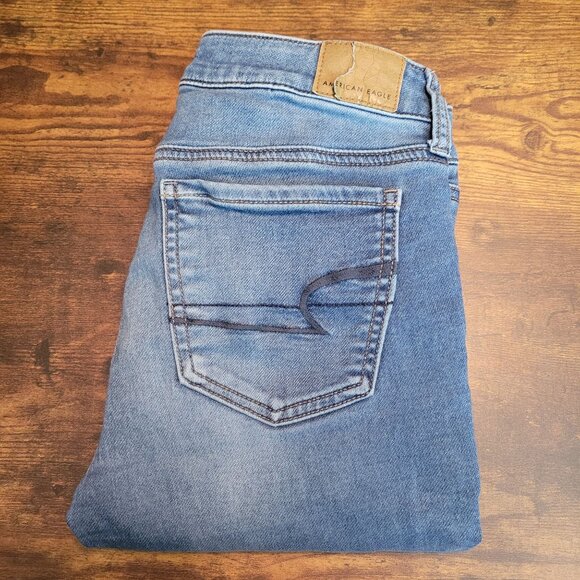 American Eagle Jeans 2 R Super Stretch Low Rise Jegging Ripped - Picture 3 of 13